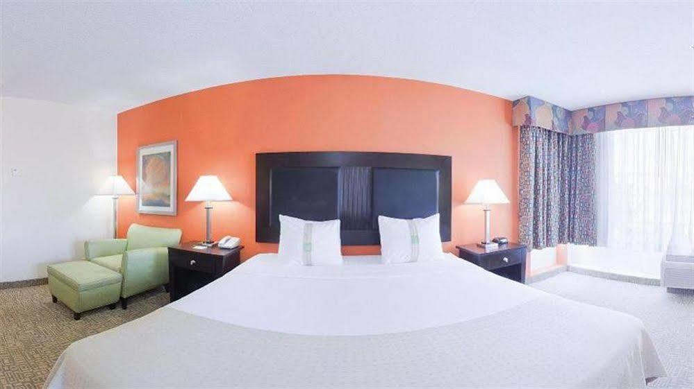 Holiday Inn Express Dumfries-Quantico By Ihg Exterior photo
