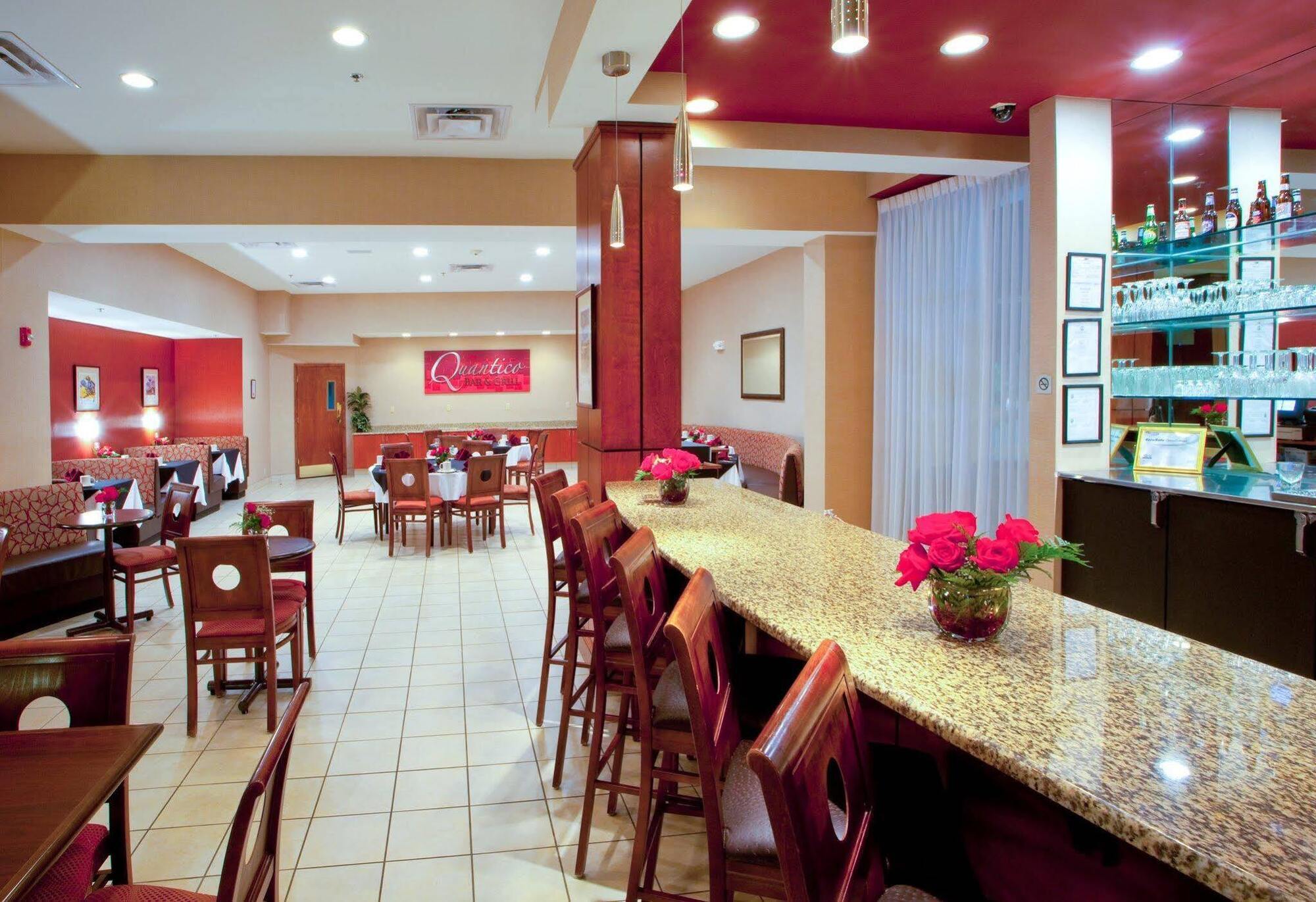 Holiday Inn Express Dumfries-Quantico By Ihg Exterior photo